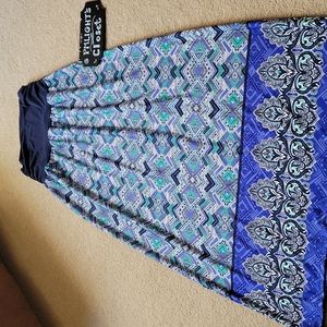 New Directions Medium Maxi Skirt with Gathered Waist Navy Blue Teal White